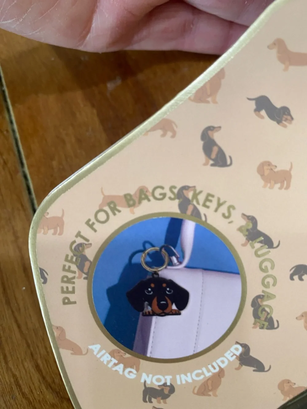 NWT. Xo Poppy, dachshund, AirTag holder.